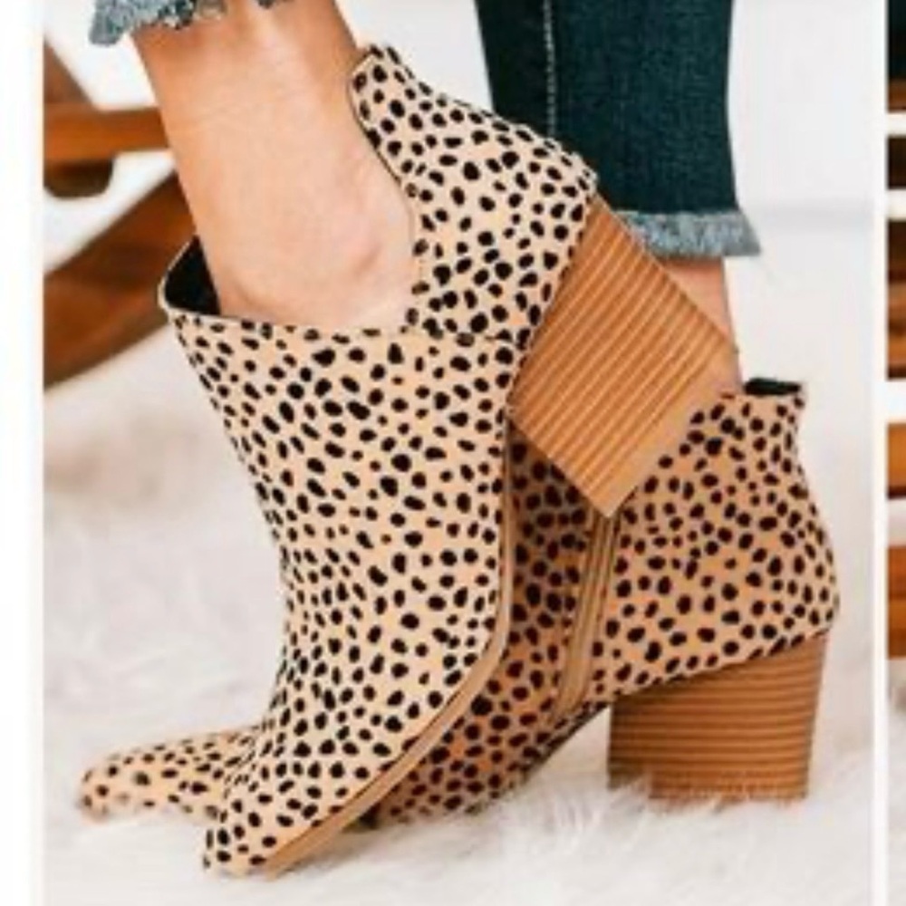 Qupid Cheetah Print Booties